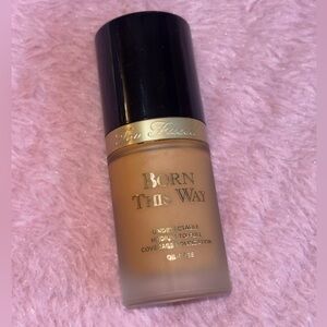 Too Faced Born This Way Natural Finish Foundation